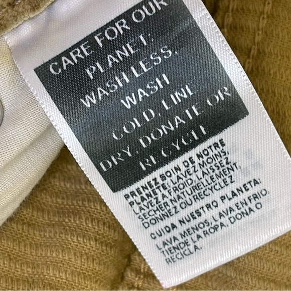 Levi's Women’s Corduroy Tan Straight Leg Pants Size 29 - Picture 6 of 9